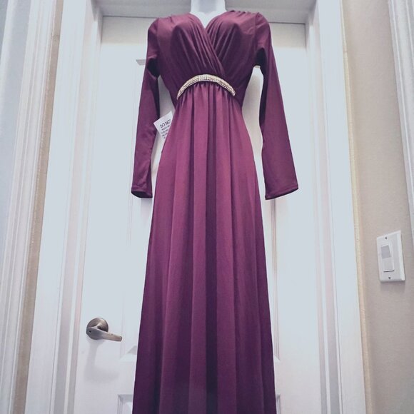 Koh Koh Long Sleeve Maxi Diamond Dress-NWT-V Neck-Size Medium-Mulberry Wine Red - Picture 2 of 13